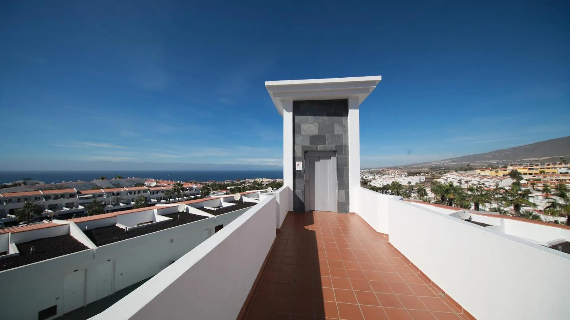 Apartments Island Village Heights Costa Adeje
